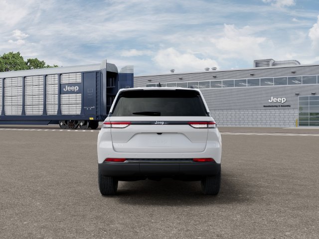 New 2027 Jeep Grand Cherokee Laredo X AWD/4WD image 7
