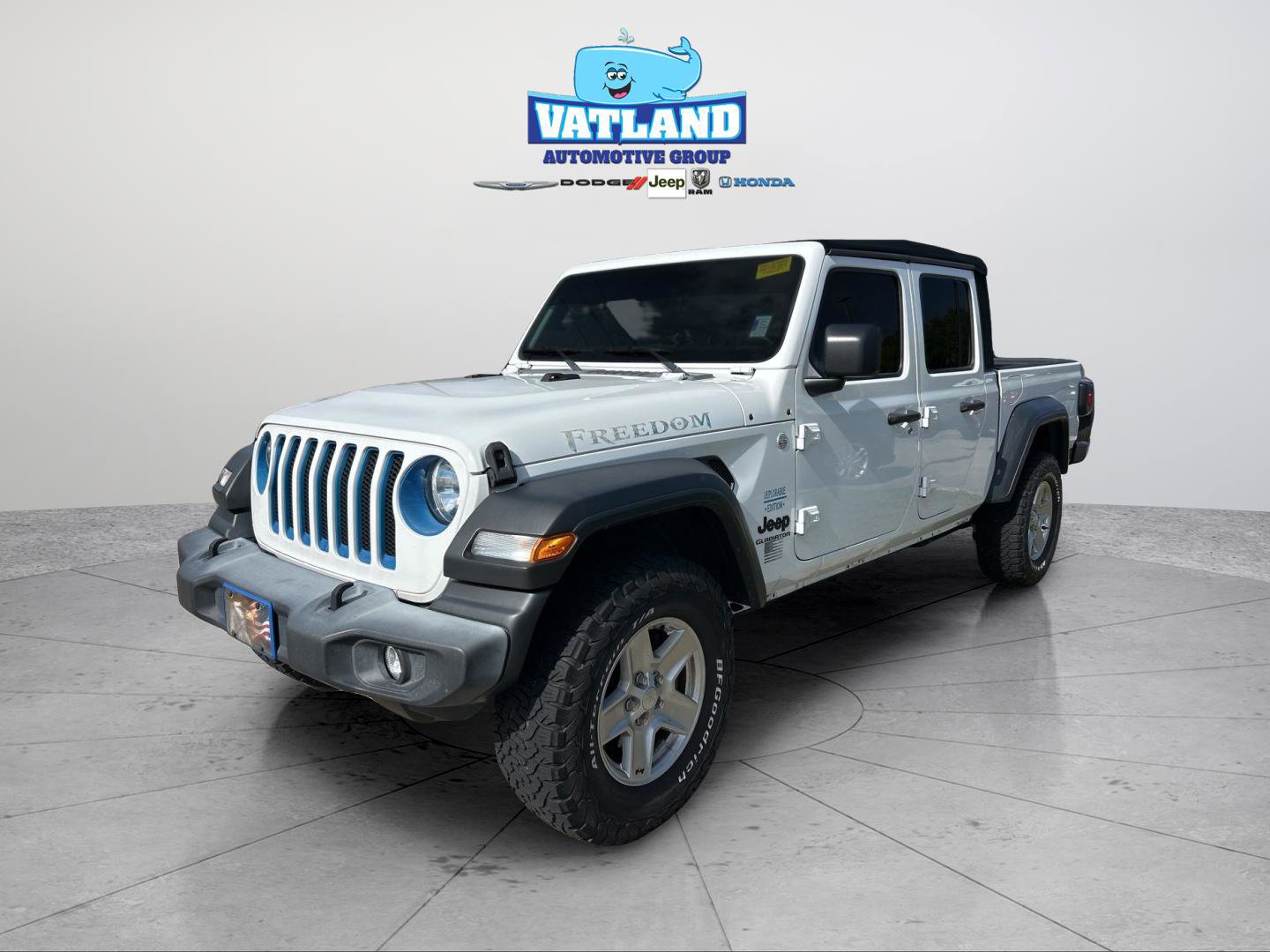 Used 2020 Jeep Gladiator Sport w/ Quick Order Package 24S AWD/4WD image 1