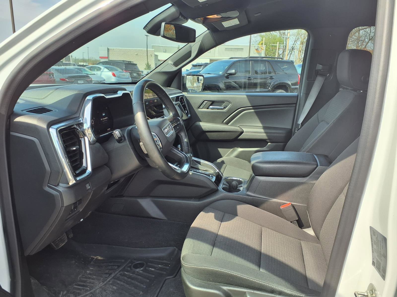 Used 2024 GMC Canyon Elevation w/ Convenience Package image 23