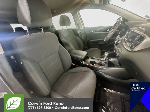 Used 2020 Kia Sorento FWD V6 image 29