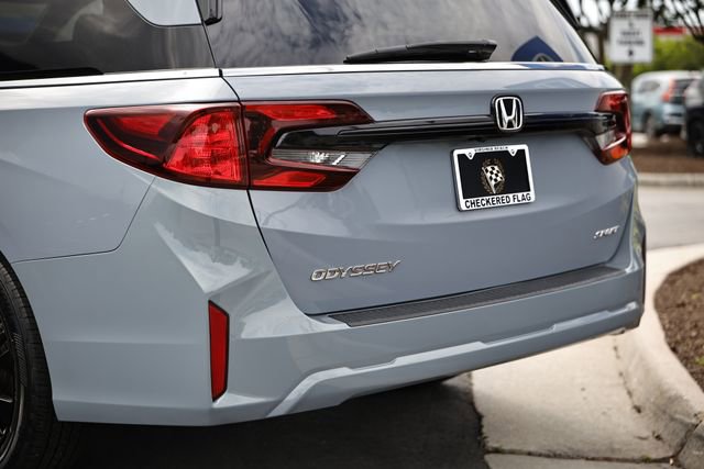 Used 2025 Honda Odyssey Sport-L image 9