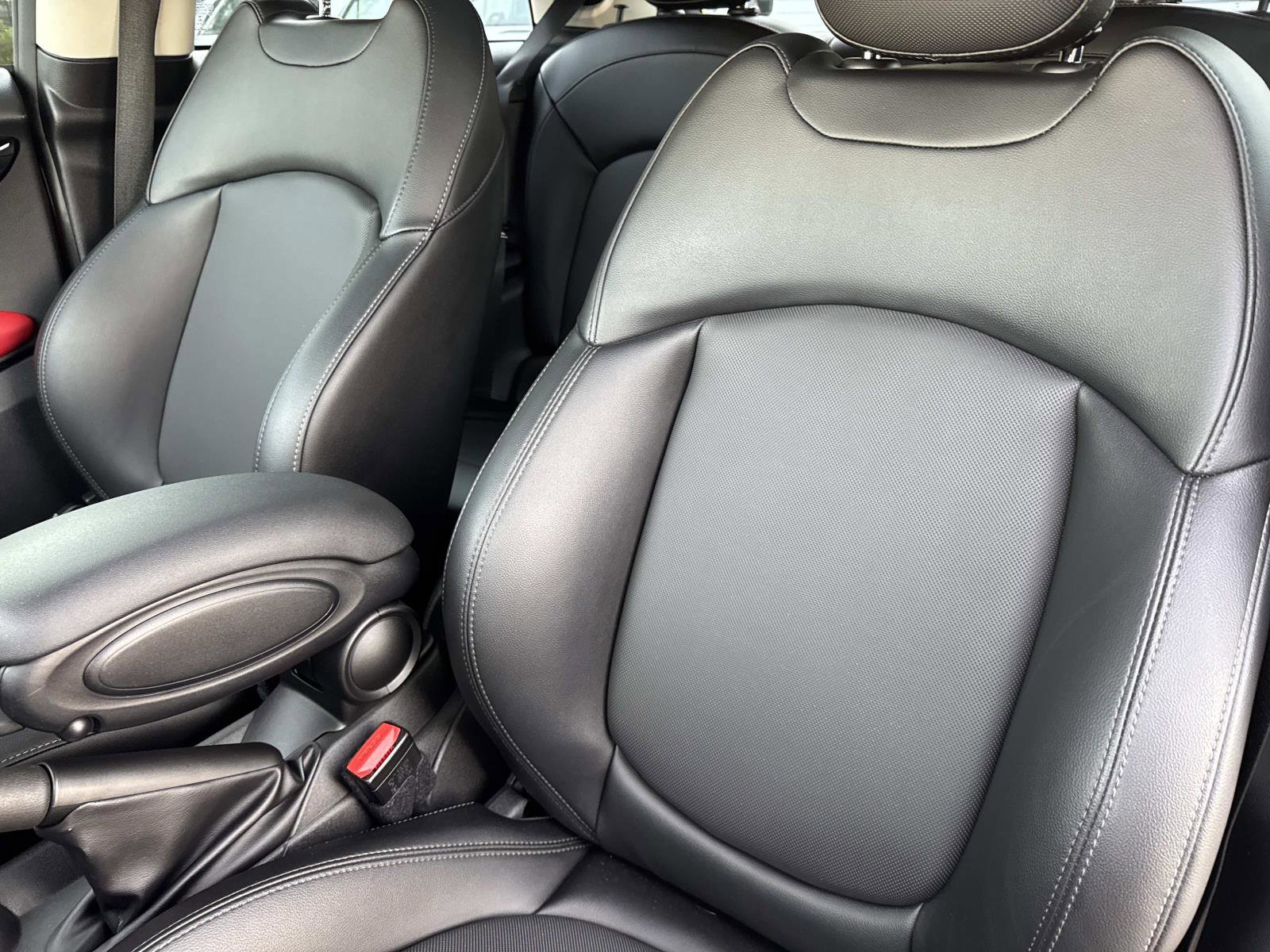 Used 2018 MINI Cooper S image 15