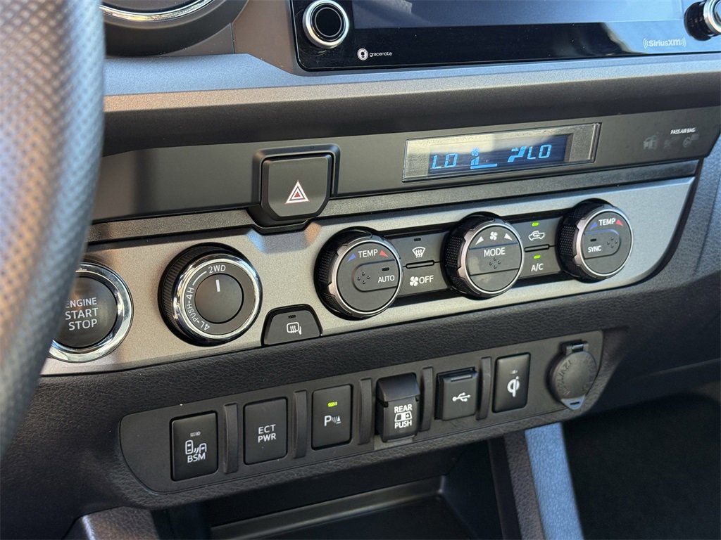 Used 2022 Toyota Tacoma 4x4 Double Cab image 25