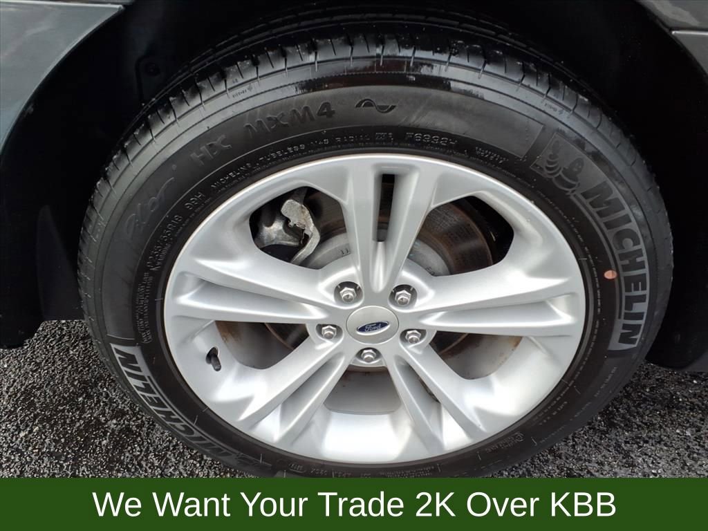 Used 2018 Ford Taurus SE image 24