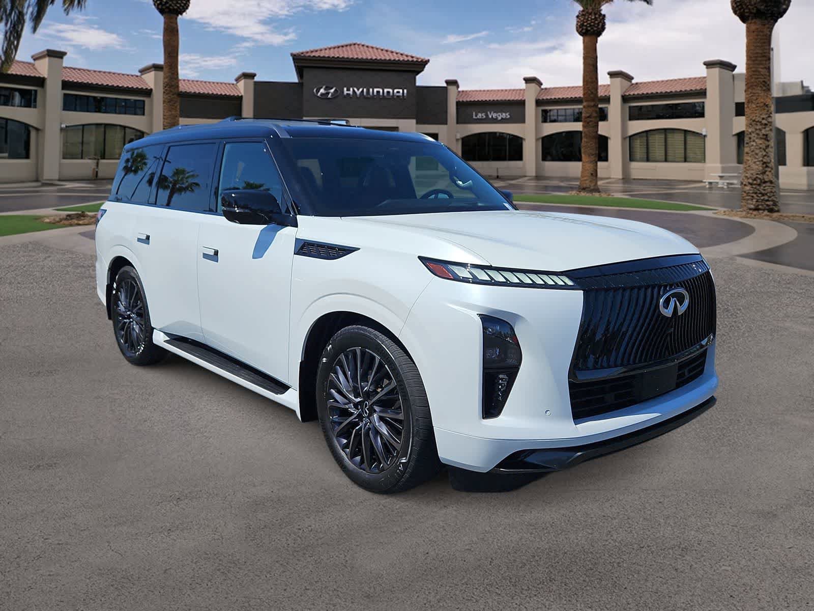 Used 2025 INFINITI QX80 Autograph w/ Autograph Exterior Package AWD/4WD image 2