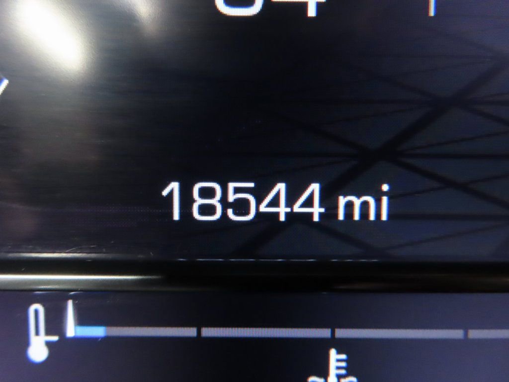 Used 2024 GMC Sierra 2500 SLE image 12