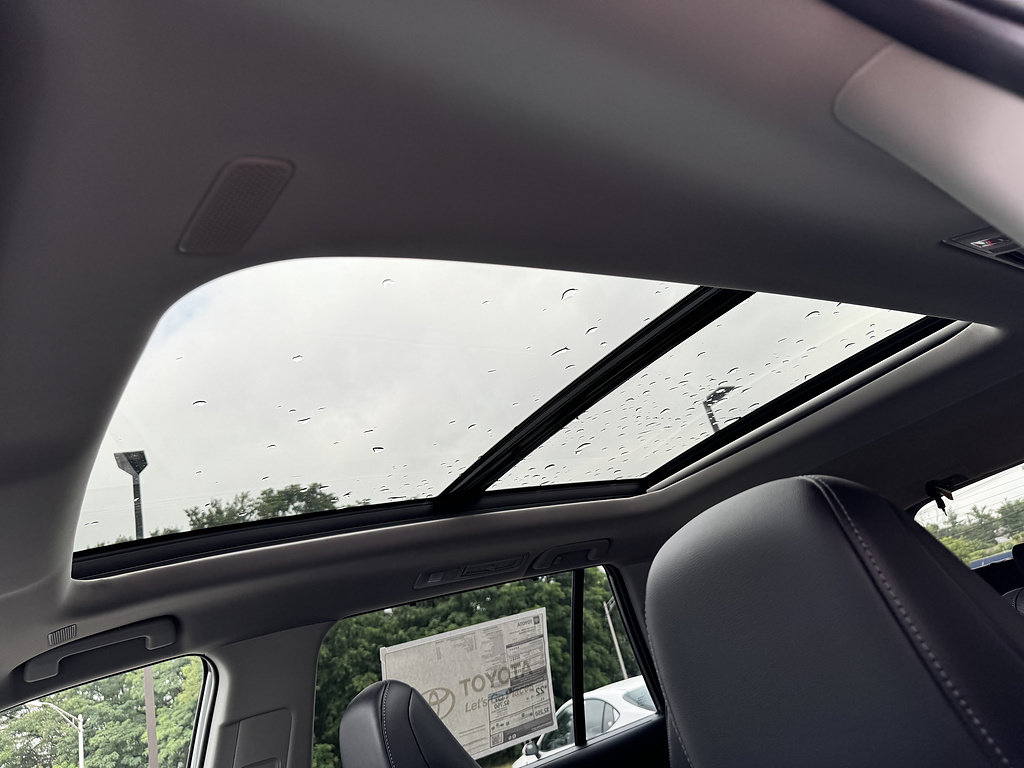 New 2026 Toyota Grand Highlander AWD image 24
