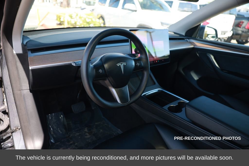 Used 2023 Tesla Model Y Long Range image 15