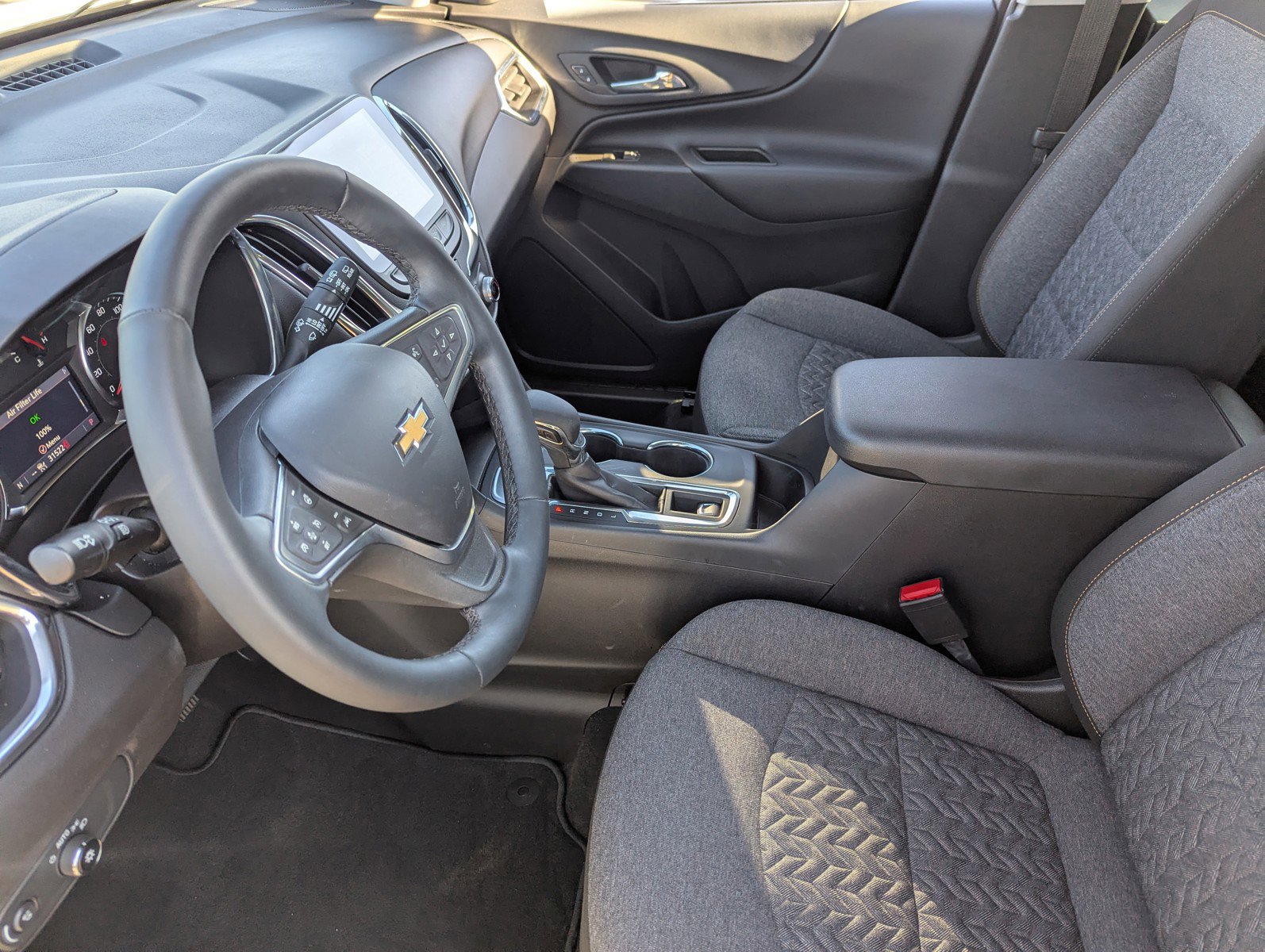 Used 2023 Chevrolet Equinox LT image 28