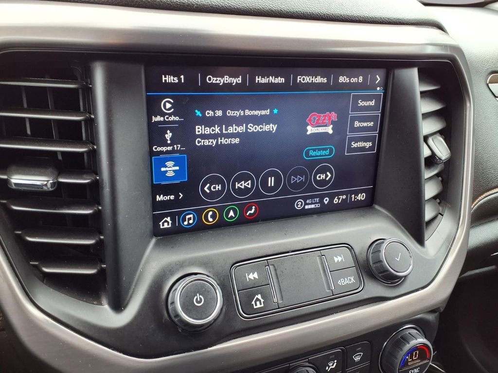 Used 2023 GMC Acadia AT4 w/ Technology Package image 5