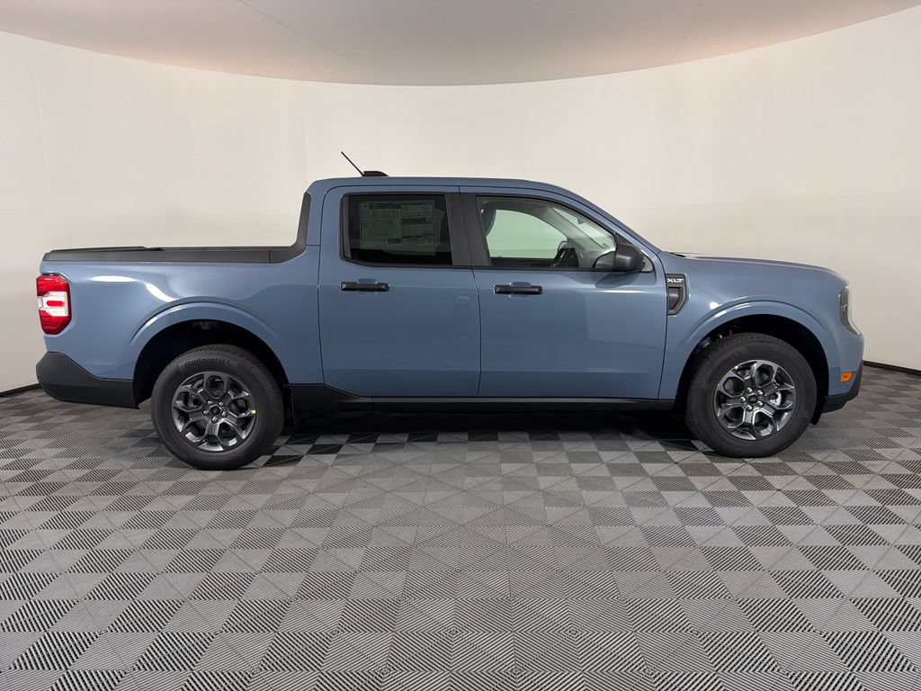 New 2026 Ford Maverick XLT w/ Equipment Group 301A AWD/4WD image 2