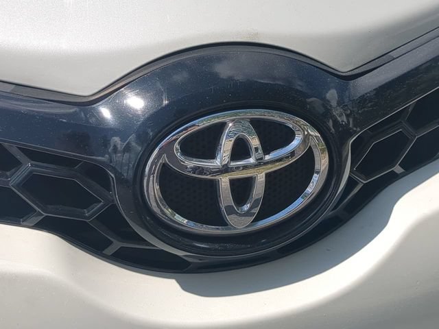 Used 2018 Toyota Corolla iM FWD image 13
