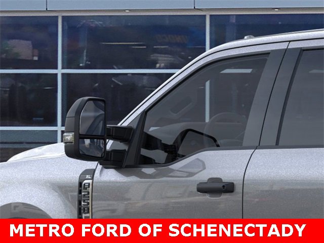 New 2026 Ford F250 XL w/ XL Chrome Package image 20