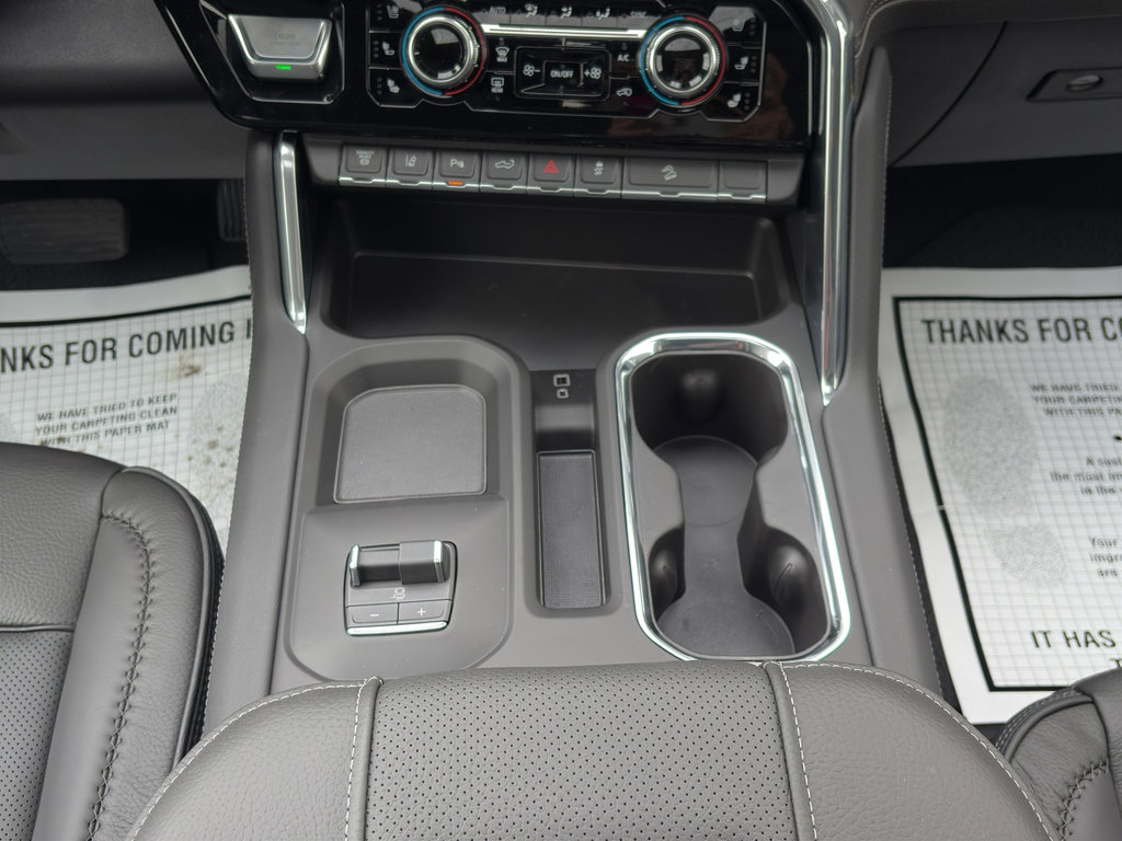 New 2026 GMC Sierra 2500 Denali w/ Denali Reserve Package image 35