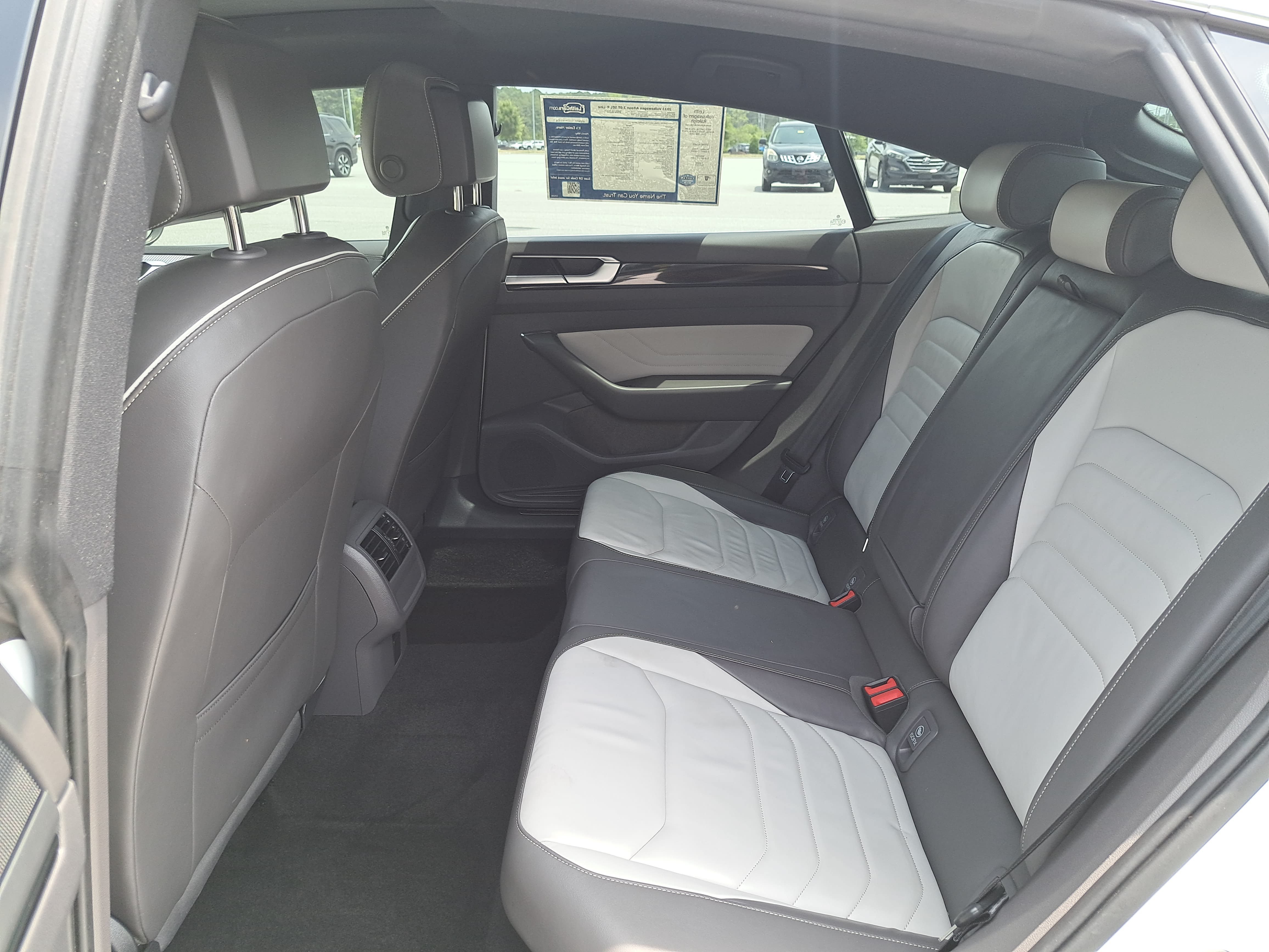 Used 2023 Volkswagen Arteon SEL AWD/4WD image 14