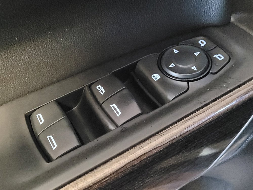 Used 2019 Chevrolet Silverado 1500 LT w/ All-Star Edition image 27