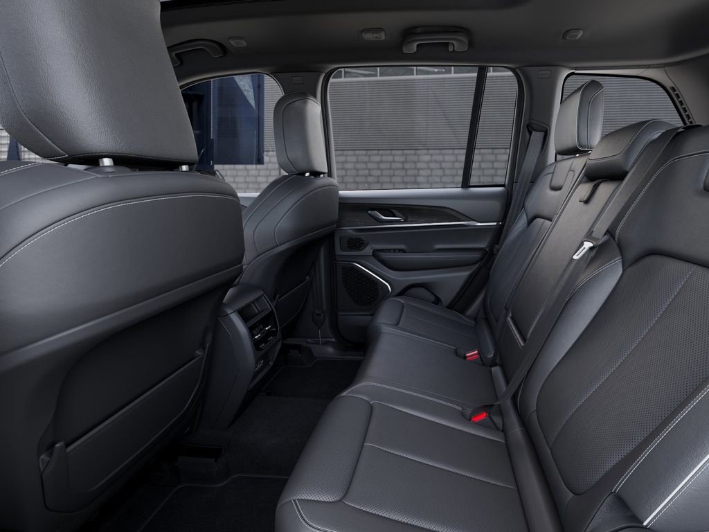 New 2026 Jeep Grand Cherokee Limited image 23