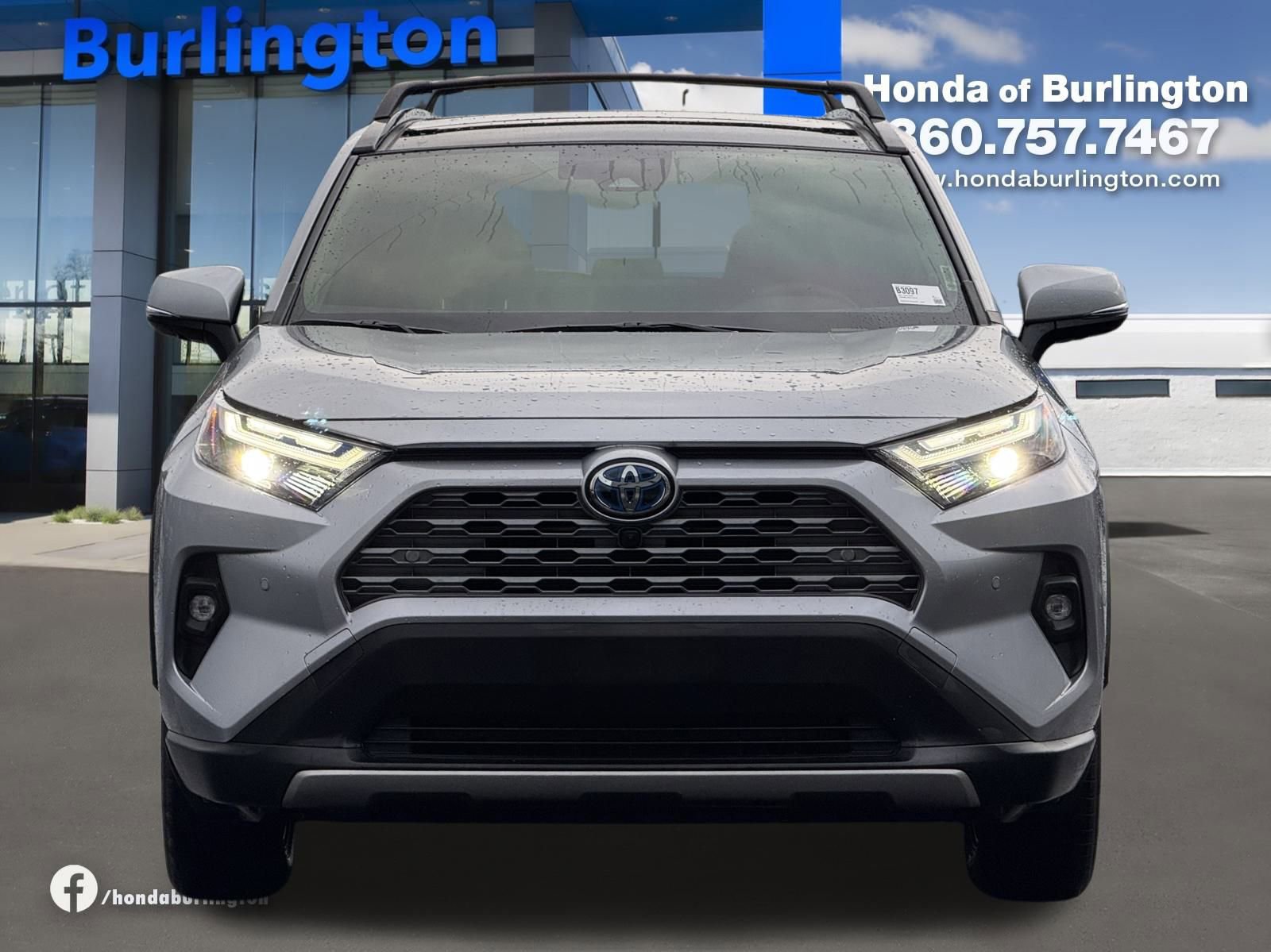 Used 2024 Toyota RAV4 Limited image 10