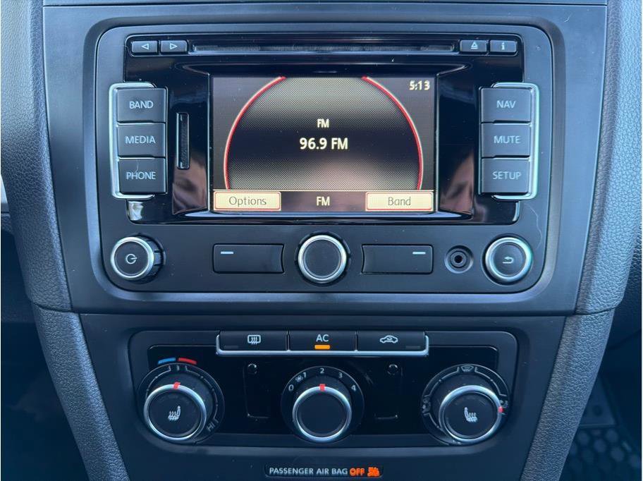 Used 2012 Volkswagen GTI Autobahn FWD image 20