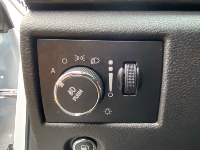 Used 2014 Jeep Grand Cherokee Laredo w/ Quick Order Package 23E image 16