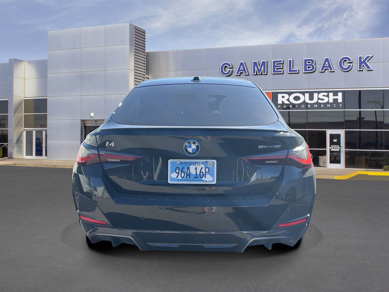 Used 2023 BMW i4 eDrive40 w/ M Sport Package RWD image 5