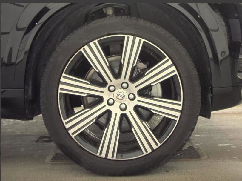 Used 2023 Volvo XC90 B6 Ultimate w/ Protection Package Premier image 10