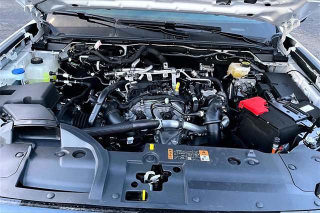 New 2025 Ford Ranger XLT w/ Equipment Group 301A High image 12