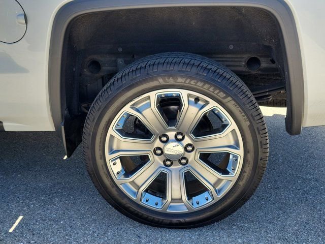 Used 2018 GMC Sierra 1500 Denali w/ Denali Ultimate Package image 10