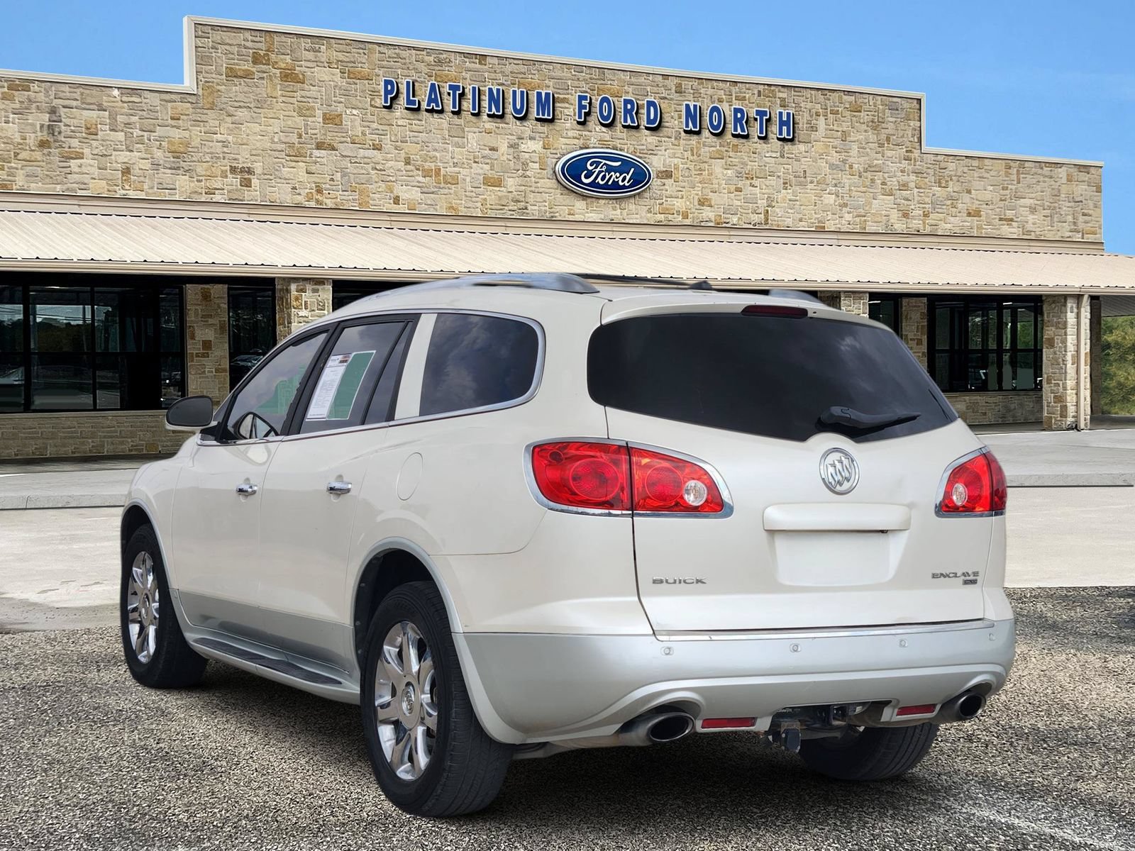 Used 2009 Buick Enclave CXL FWD image 4
