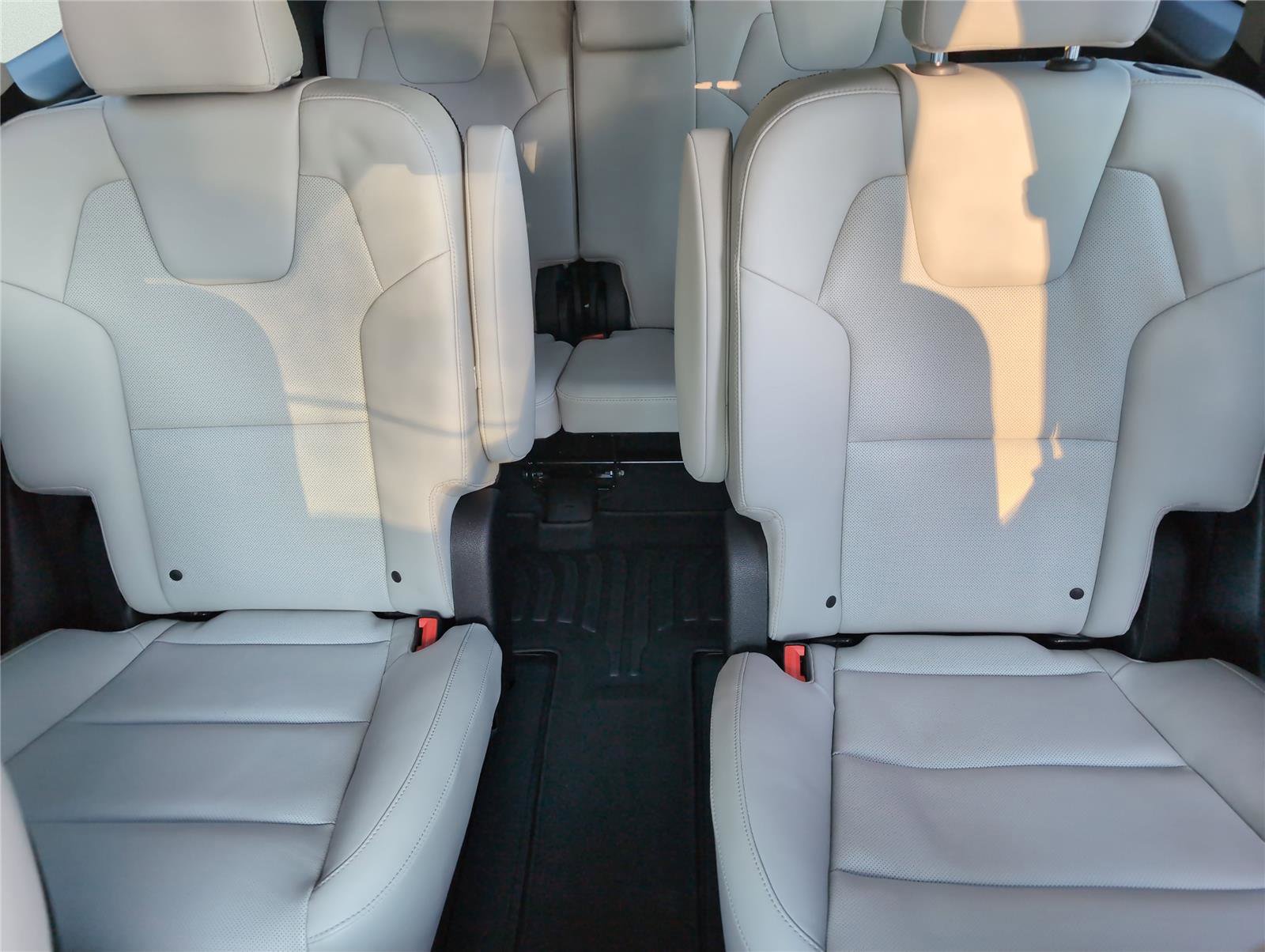 Used 2024 Kia Telluride S w/ S Sunroof Package image 23