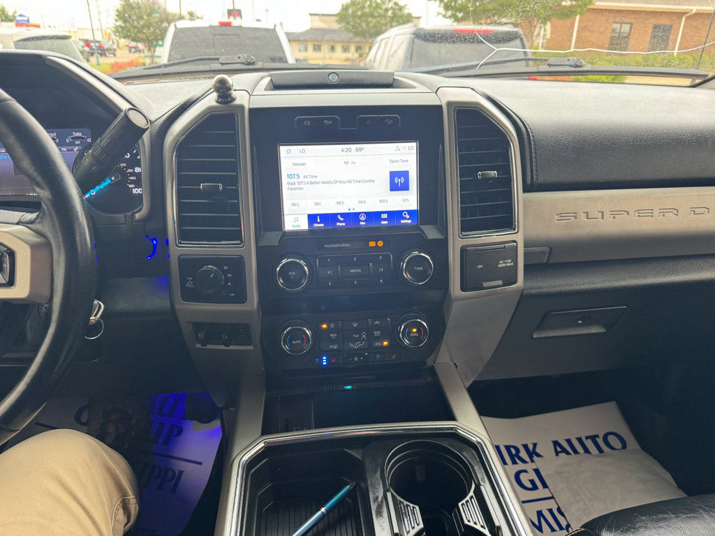 Used 2021 Ford F250 Lariat w/ Lariat Value Package AWD/4WD image 21