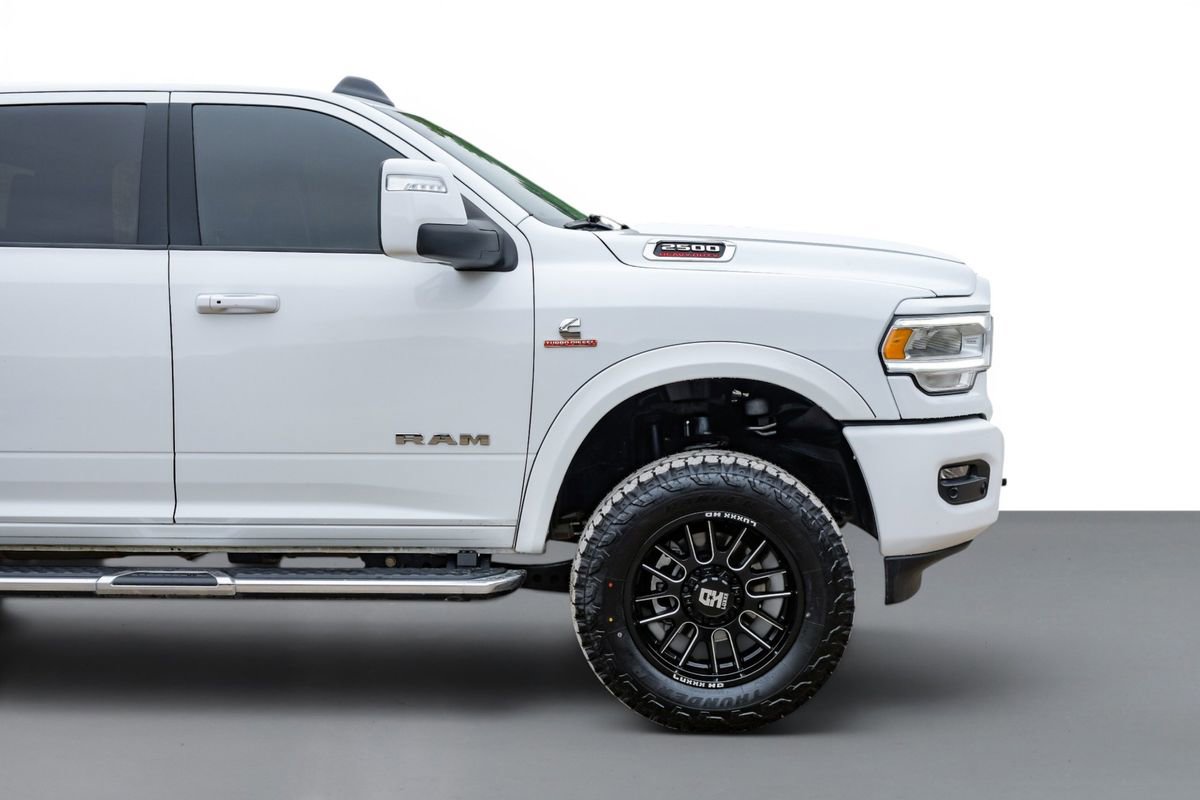 Used 2024 RAM 2500 Laramie AWD/4WD image 8
