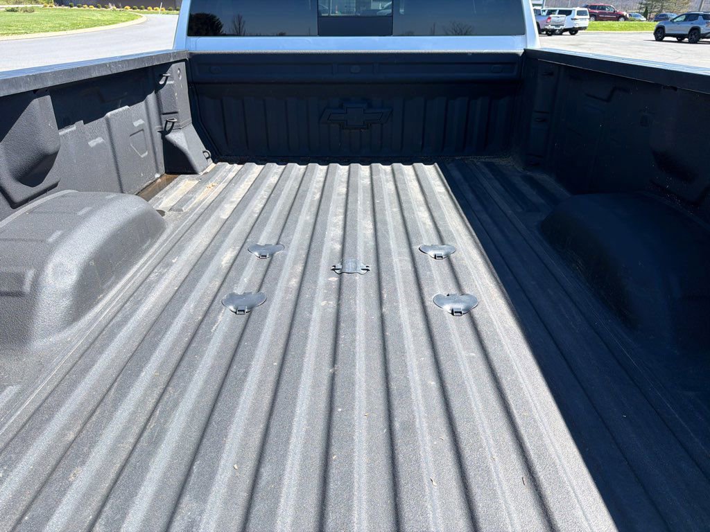 Used 2024 Chevrolet Silverado 3500 LTZ w/ LTZ Convenience Package AWD/4WD image 10