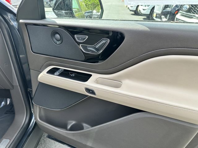 Certified 2024 Lincoln Aviator Reserve w/ Elements Package Plus image 36