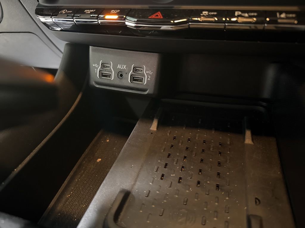 Used 2025 Dodge Durango GT image 32