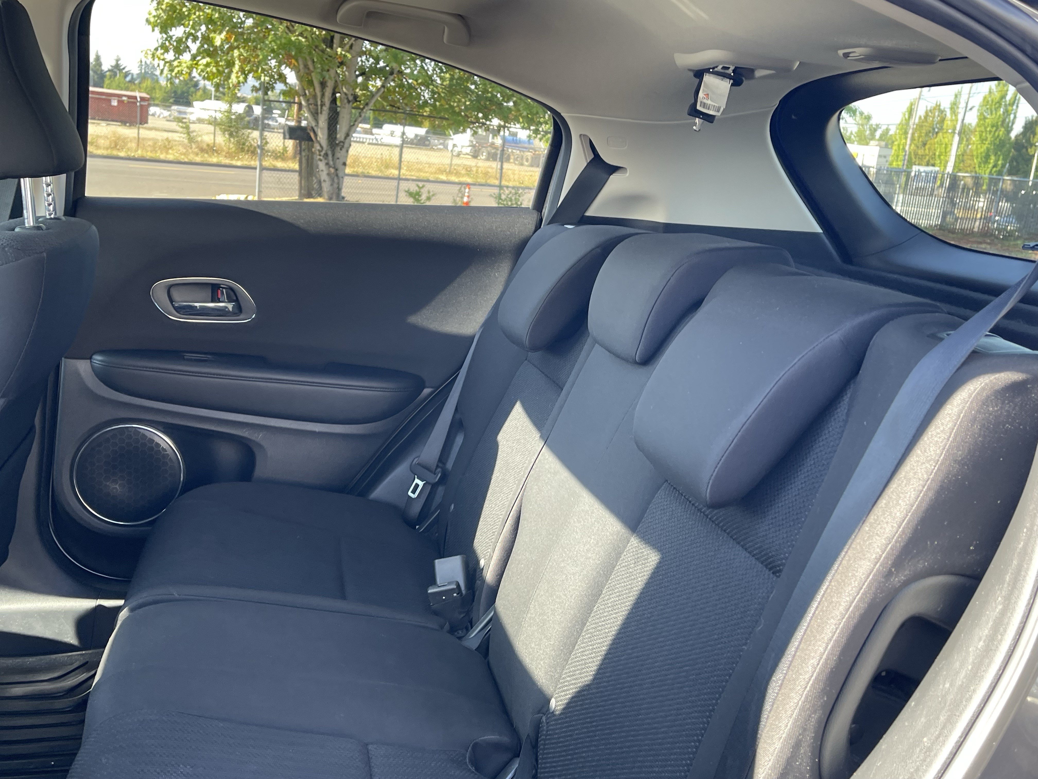 Used 2017 Honda HR-V EX image 15
