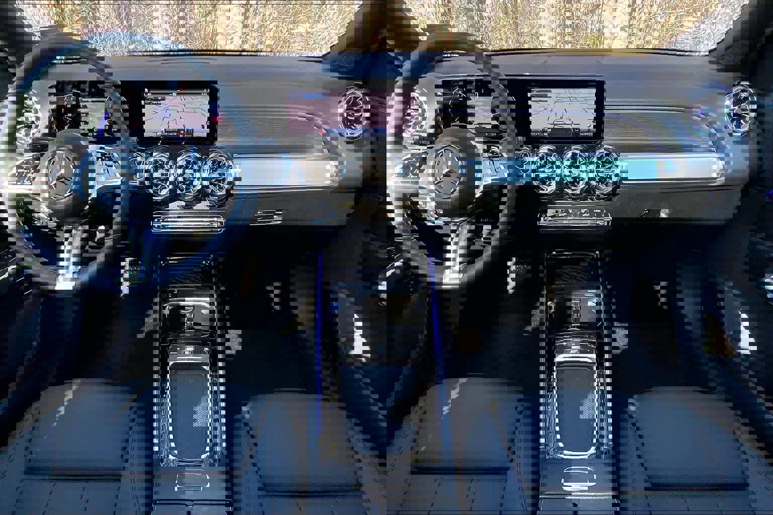 New 2026 Mercedes-Benz GLB 250 4MATIC image 5