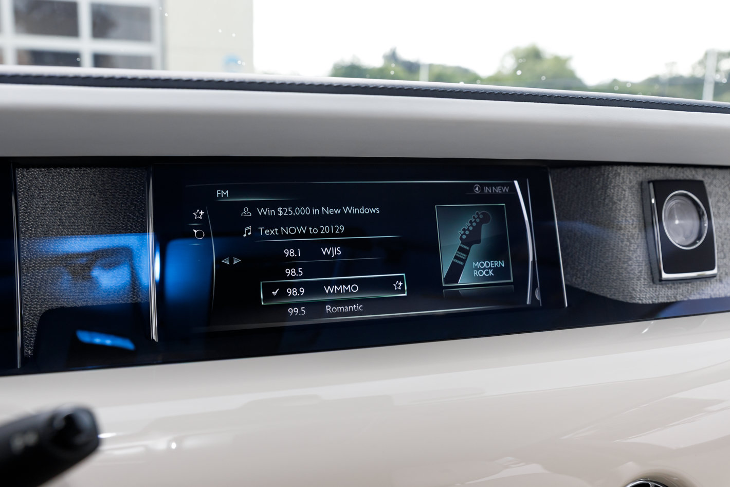 Certified 2020 Rolls-Royce Phantom Sedan RWD image 29