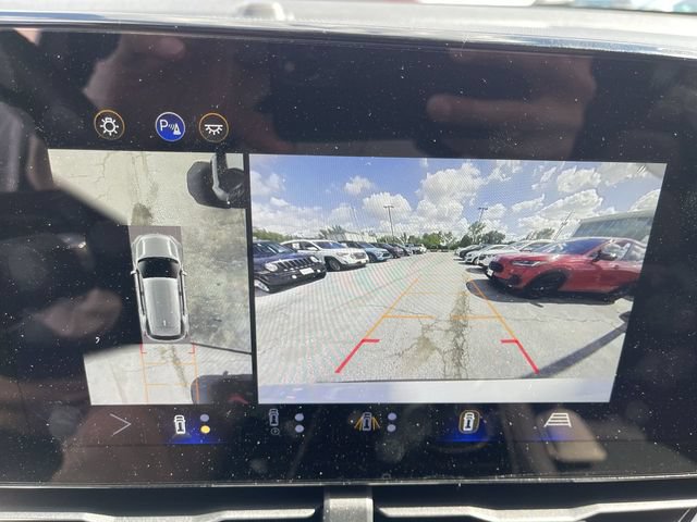 Used 2025 Chevrolet Equinox LT w/ Convenience Package II FWD image 17