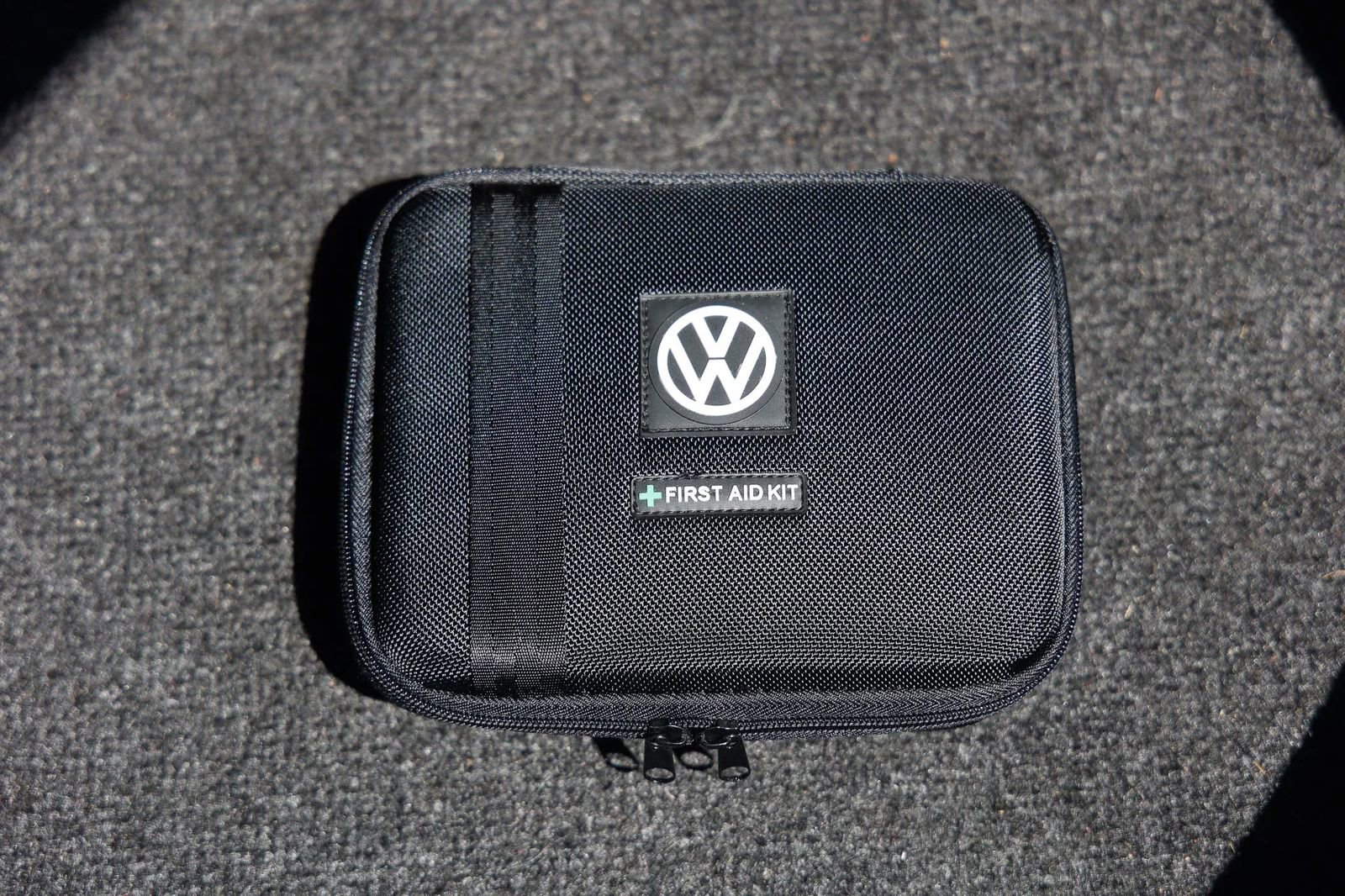 Used 2012 Volkswagen Beetle 2.5 image 36