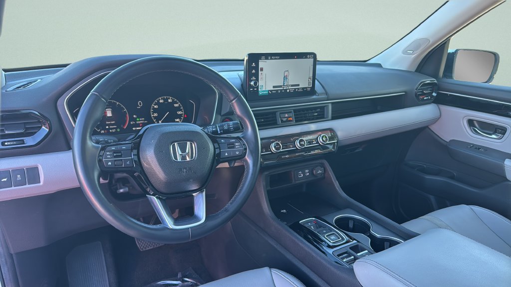 Used 2024 Honda Pilot Touring image 27
