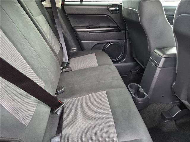 Used 2014 Jeep Compass Sport AWD/4WD image 23