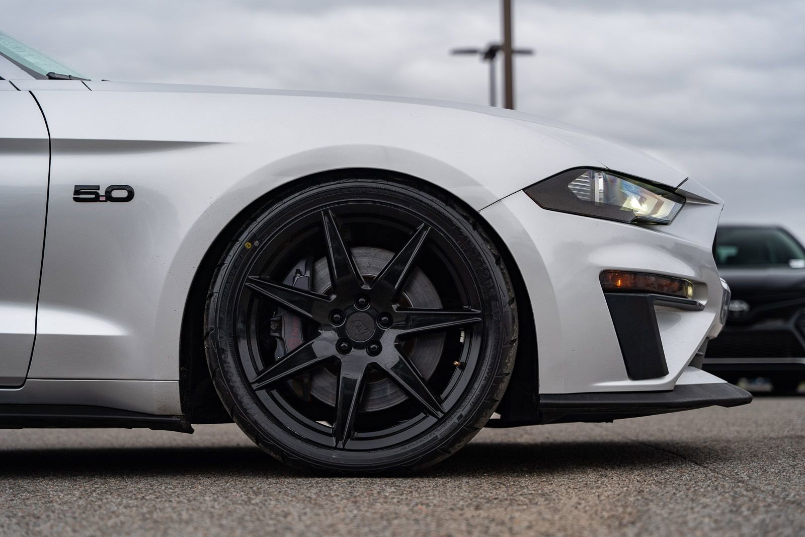 Used 2018 Ford Mustang GT w/ GT Performance Package RWD image 9