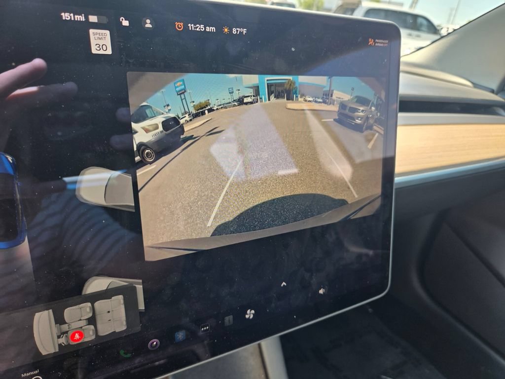 Used 2021 Tesla Model 3 Long Range AWD/4WD image 32