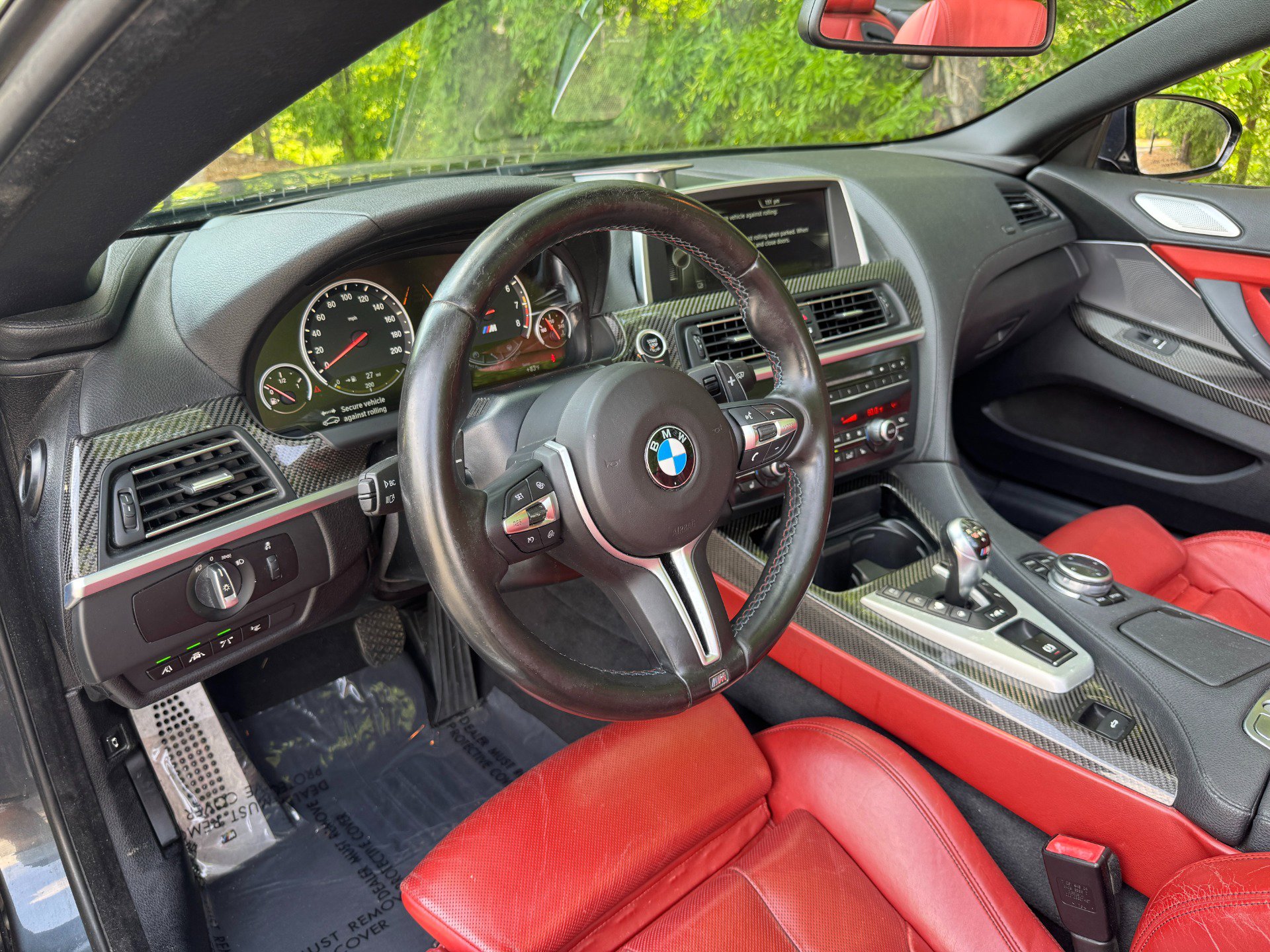 Used 2015 BMW M6 Convertible RWD image 32