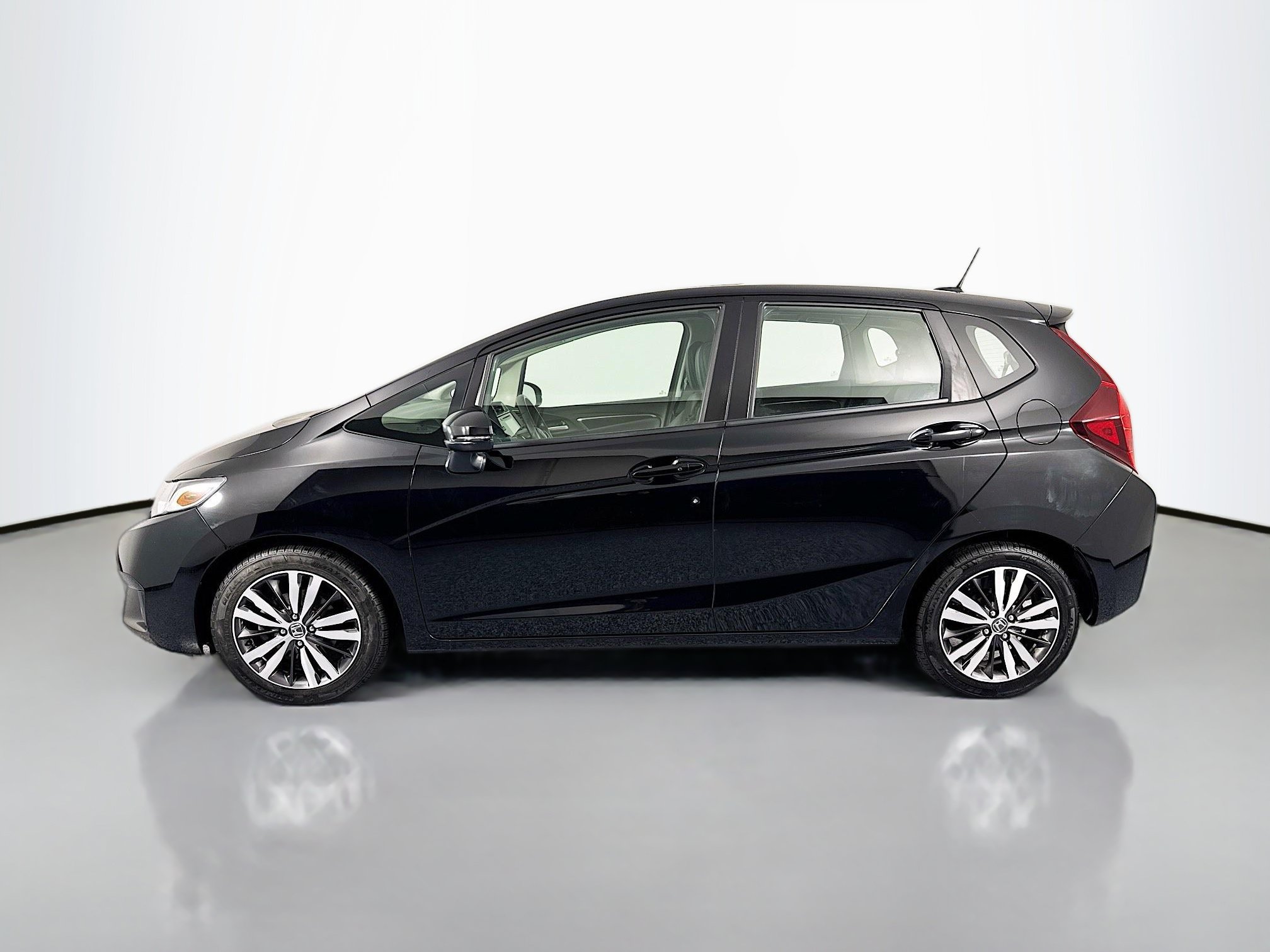 Used 2016 Honda Fit EX-L image 8