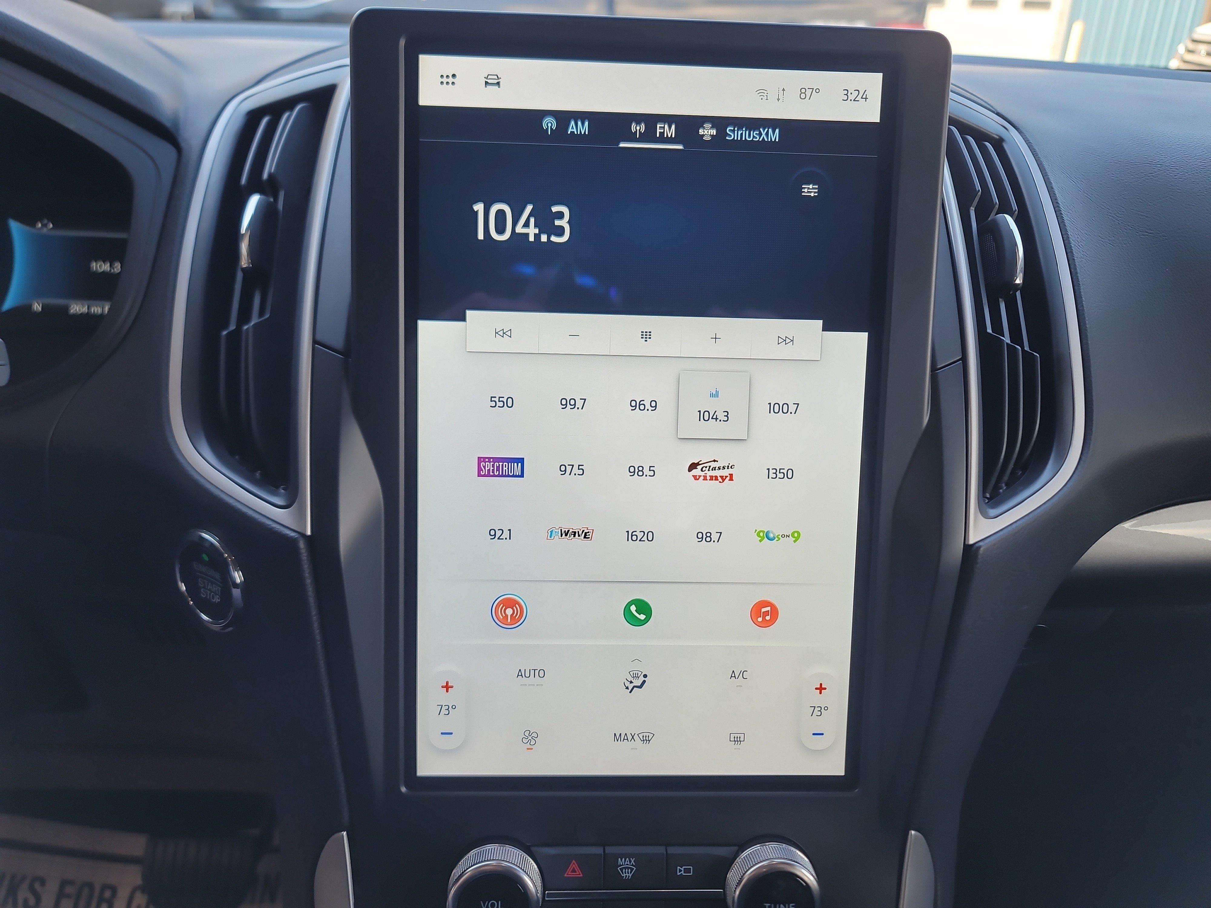 Used 2024 Ford Edge SE image 19