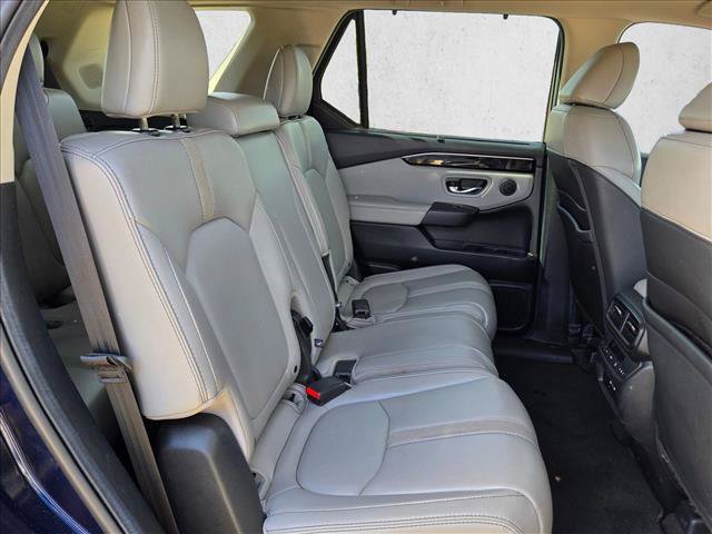 Used 2024 Honda Pilot Touring image 20