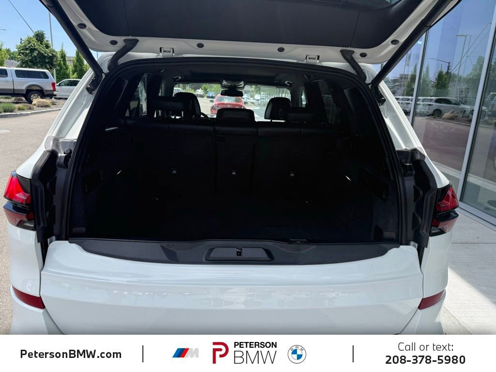 Used 2024 BMW X5 M60i AWD/4WD image 9