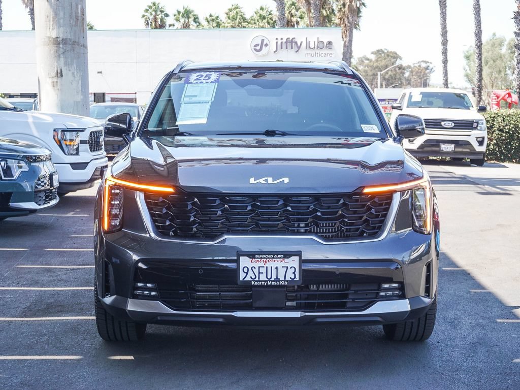 Certified 2025 Kia Sorento EX FWD image 2